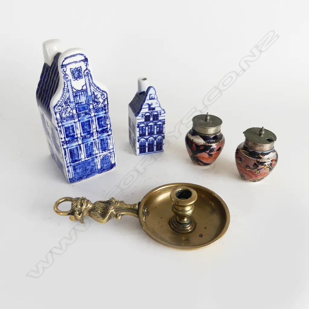2 B/W CHINA HOUSES BRASS IMP CANDLESTICK & IMARI  2PC CRUET SET  Image 1++
