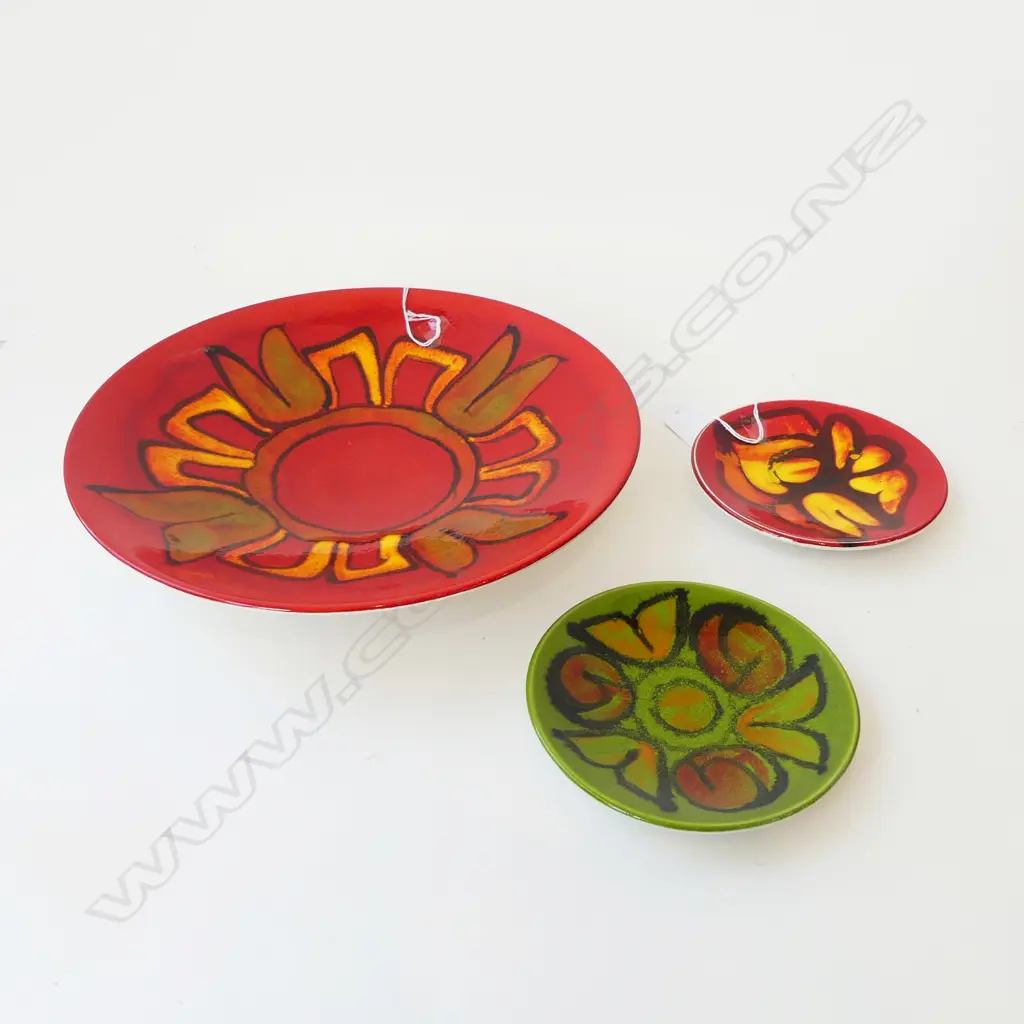 POOLE  SHALLOW BOWL DIA270MM & 2 SMALL DISHES DIA120MM Image 1++