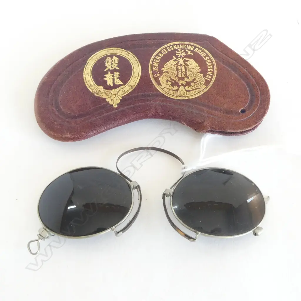 PR EARLY 20thC PINZ NEZ SUNGLASSES in original Shanghai named case  Image 1++
