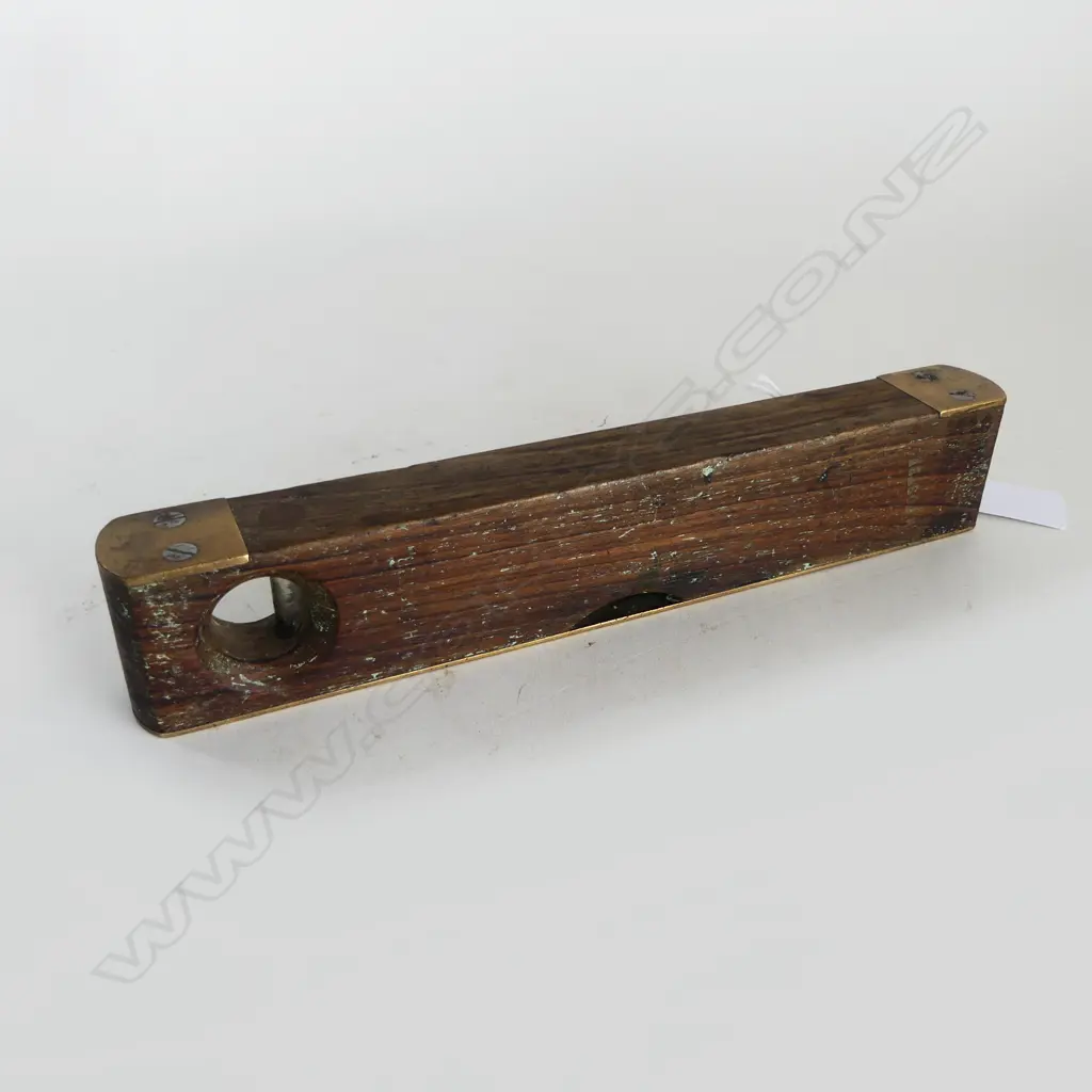 ANTIQUE RABONE & SONS BIRMINGHAM BRASS MOUNTED LEVEL, L.255MM H.45MM Image 1++