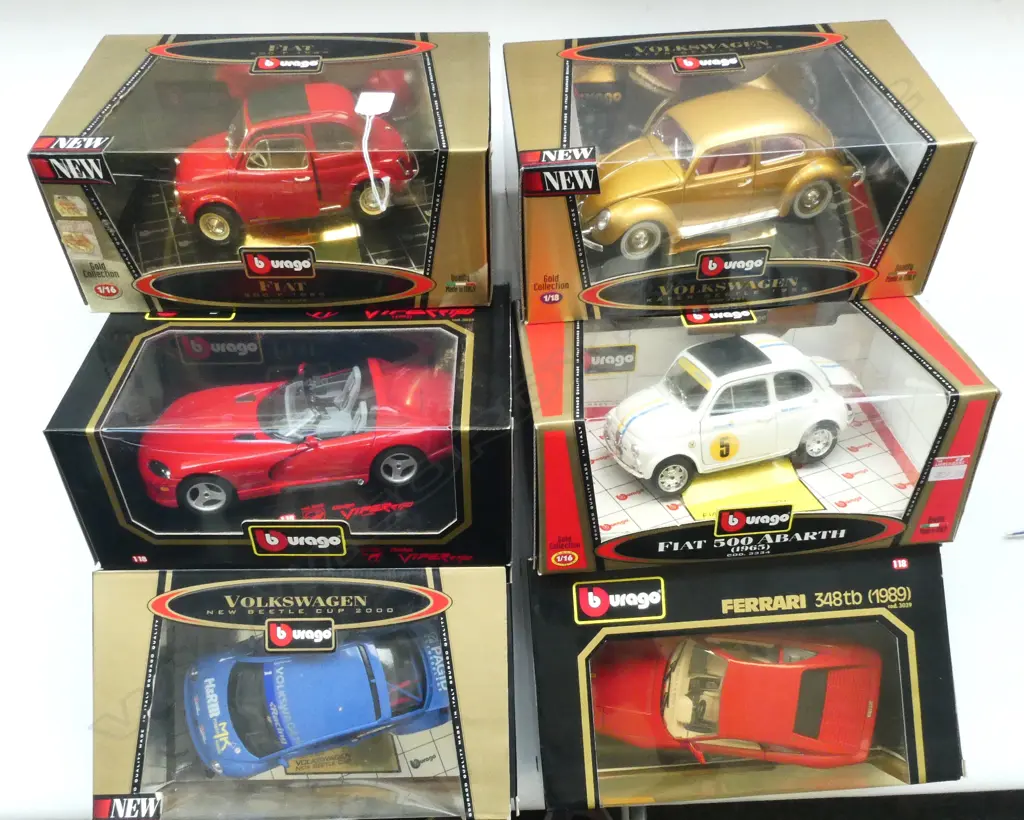 6 BOXED BBURAGO 1:18 MODELS; FERRARI 348TB, FIAT 500, VOLKSWAGEN KAFER-BEETKE, etc Image 1++