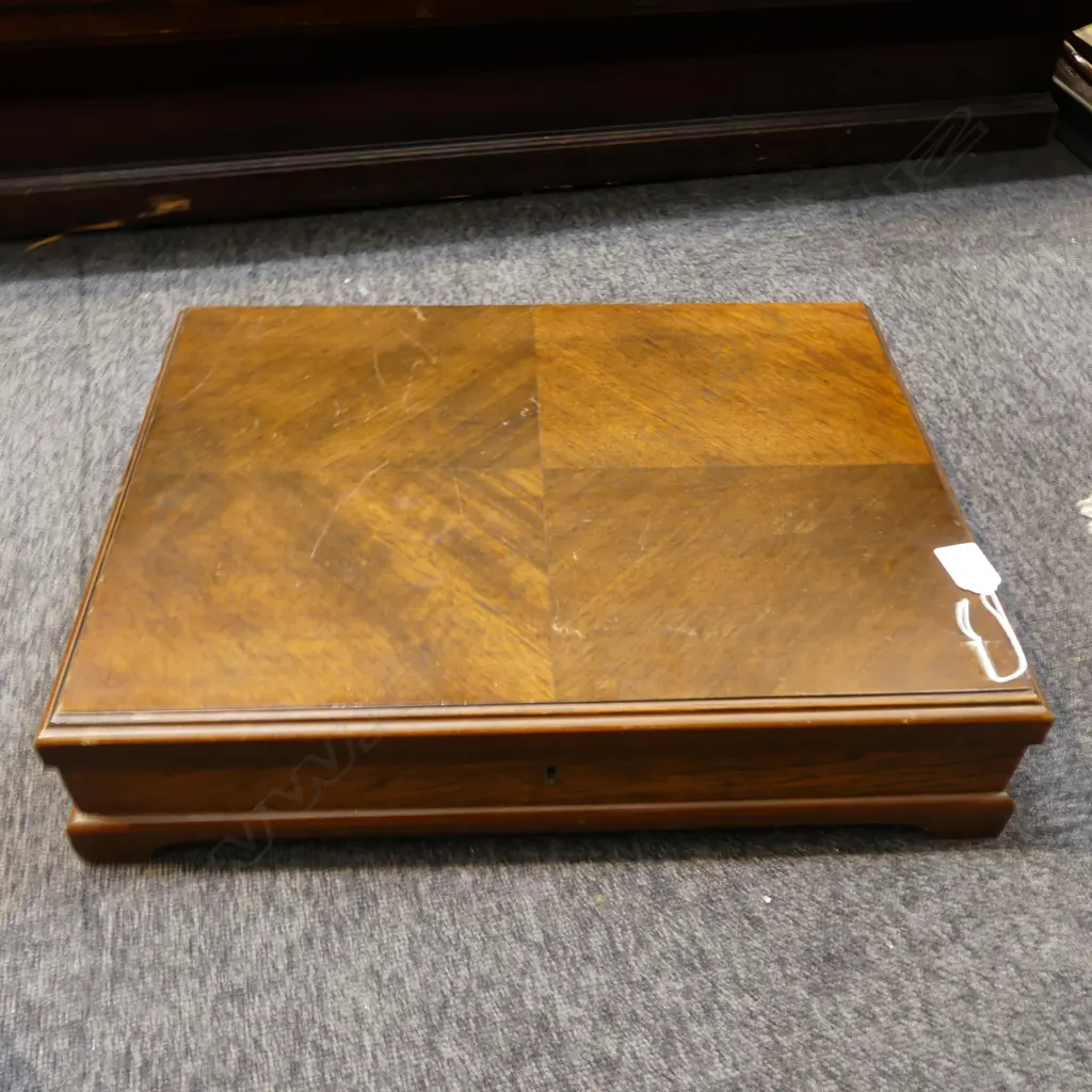 MAHOGANY CUTLERY CANTEEN (CASE ONLY) W.500mm Image 1++