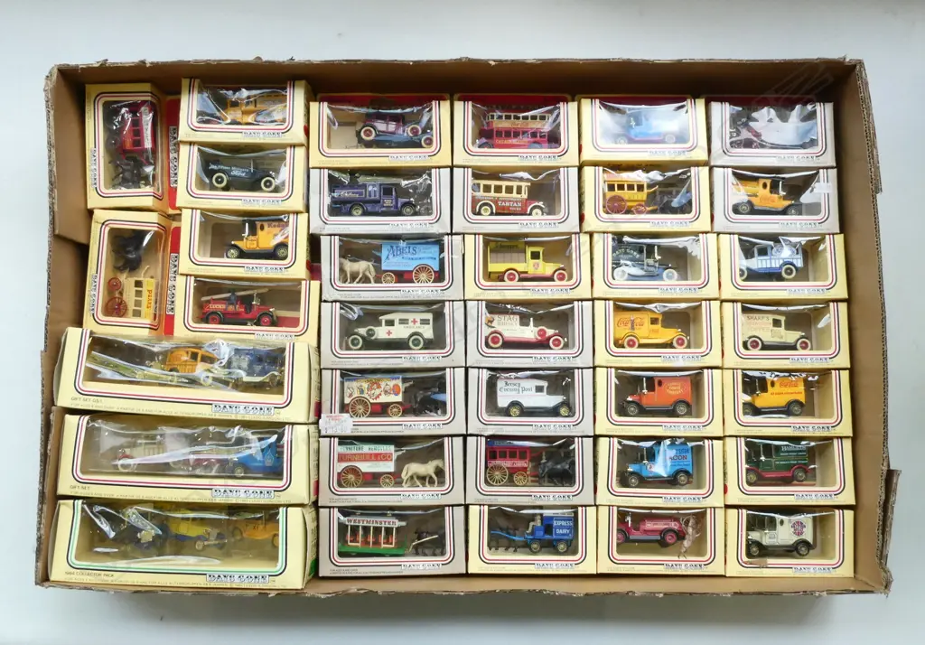 QTY BOXED DAYS GONE MODELS Image 1++