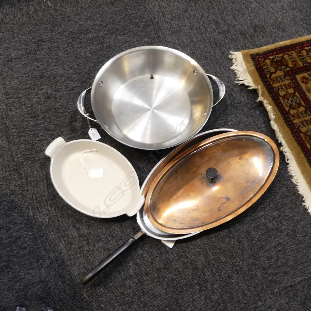 2 PANS & DISH; COPPER LIDDED 'CULLNOX' FISH PAN & ITALIAN 'ESSTEELE' PAN DIA.320mm & FRENCH CAST IRON DISH Image 1++