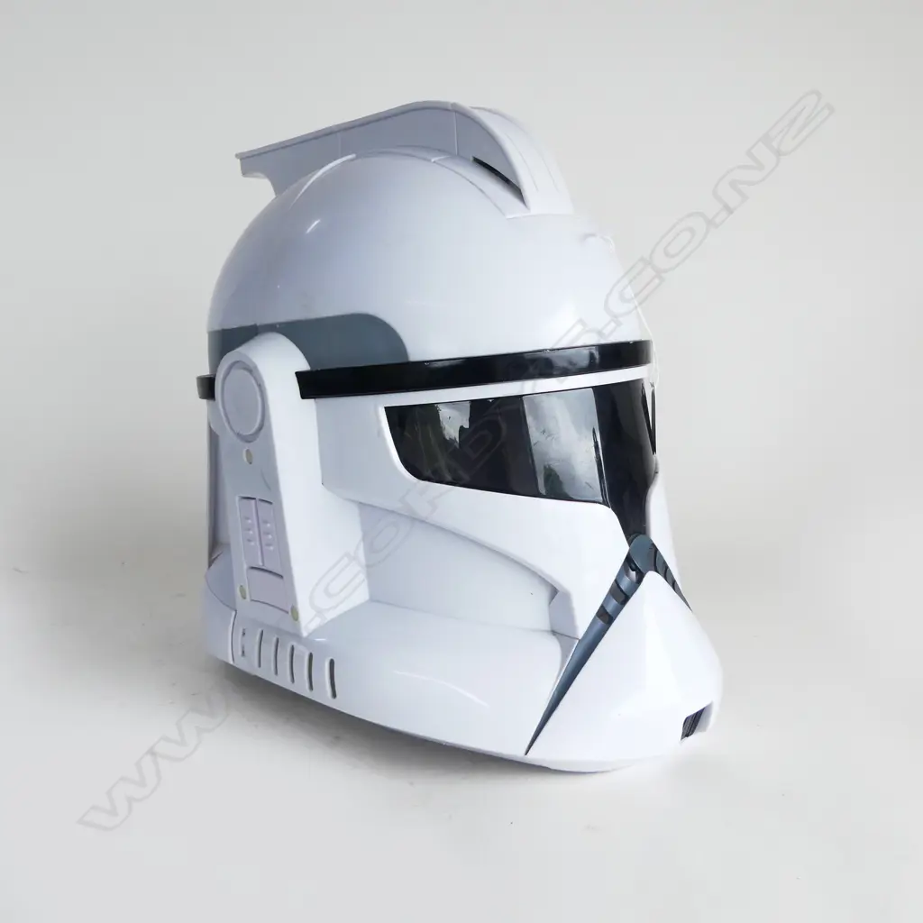 VINTAGE STAR WARS CLONE TROOPER HELMET batteries included - working. Adult size Image 1++