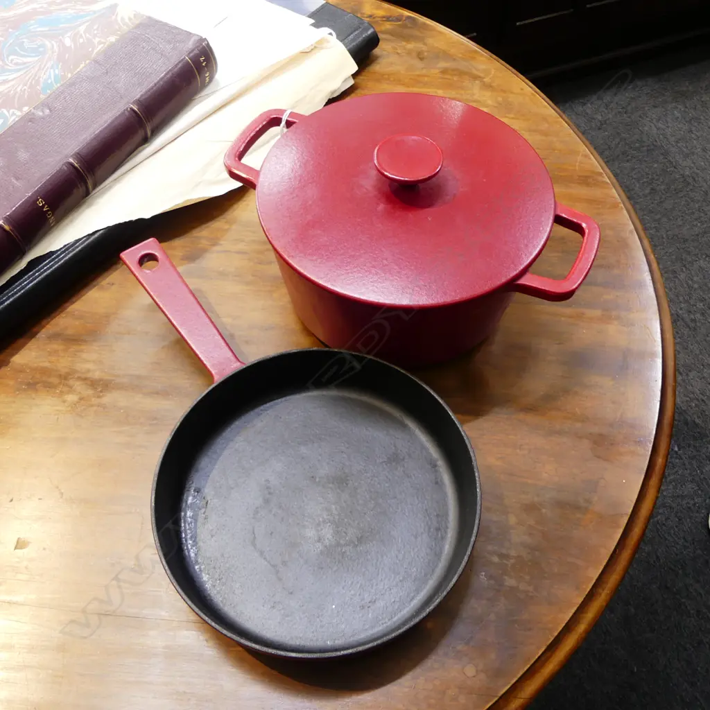 'CAPITAL KITCHEN' RED ENAMELLED CAST IRON LIDDED POT & PAN 240mm dia Image 1++