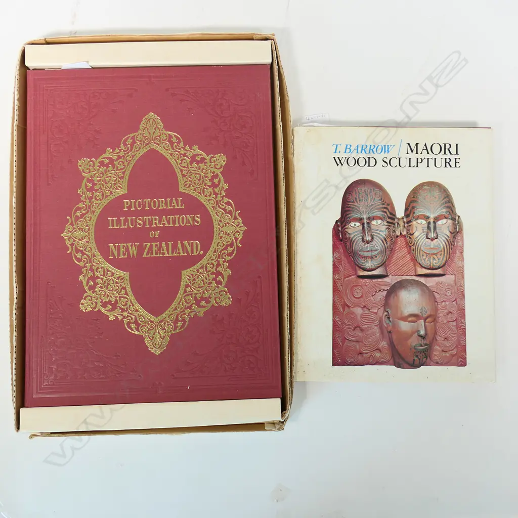 2 NZ BOOKS: SC BREES 'PICTORIAL ILLUSTRATIONS OF NZ' 1968 & T BARROW 'MAORI WOOD SCULPTURE OF NZ' 1969 Image 1++
