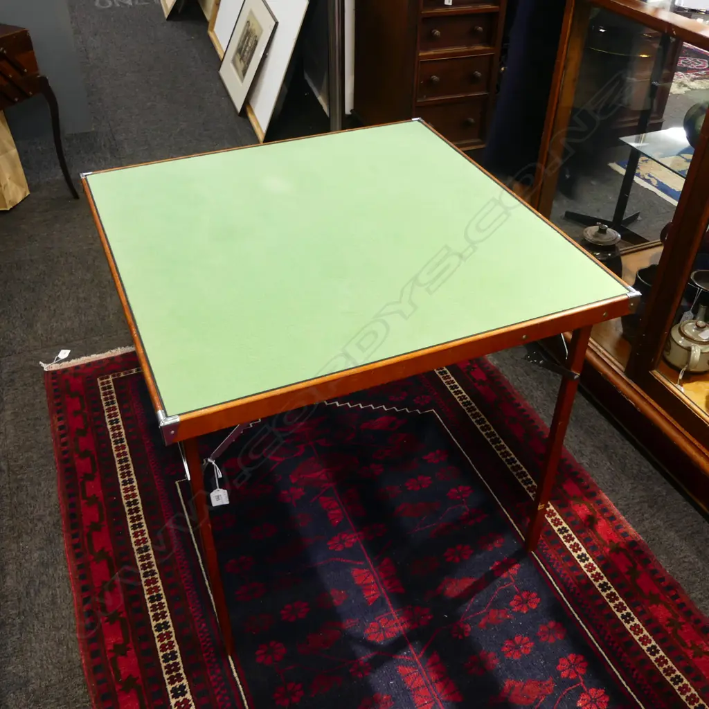 VINTAGE FOLDING CARD TABLE 730x730x650mm Image 1++