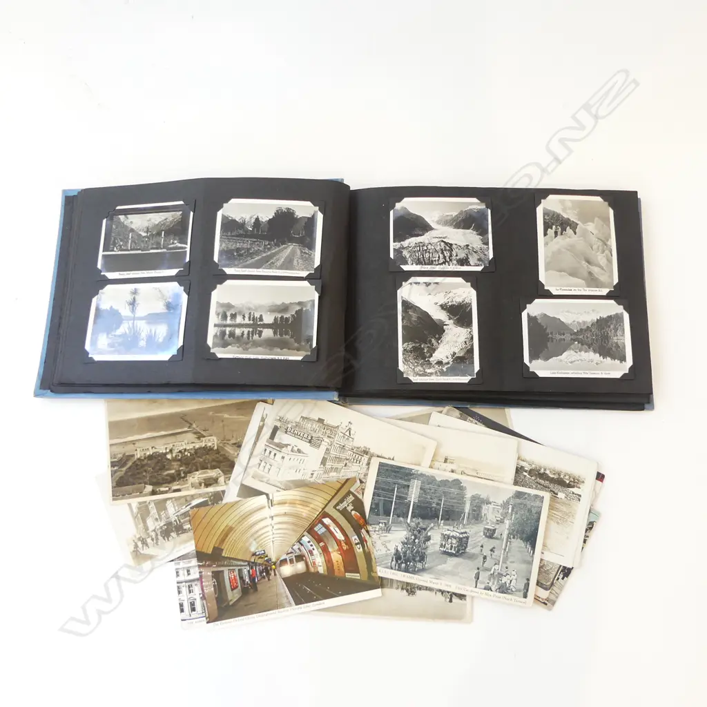 SOUTH ISLAND PHOTO ALBUM C.1940 + WORLD POSTCARDS Image 1++
