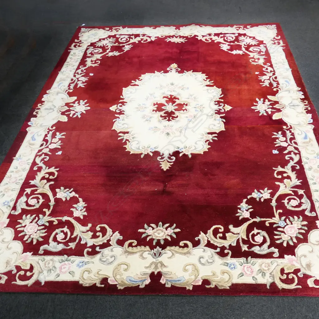 LG TUFTED RUG 3250x2400mm Image 1++