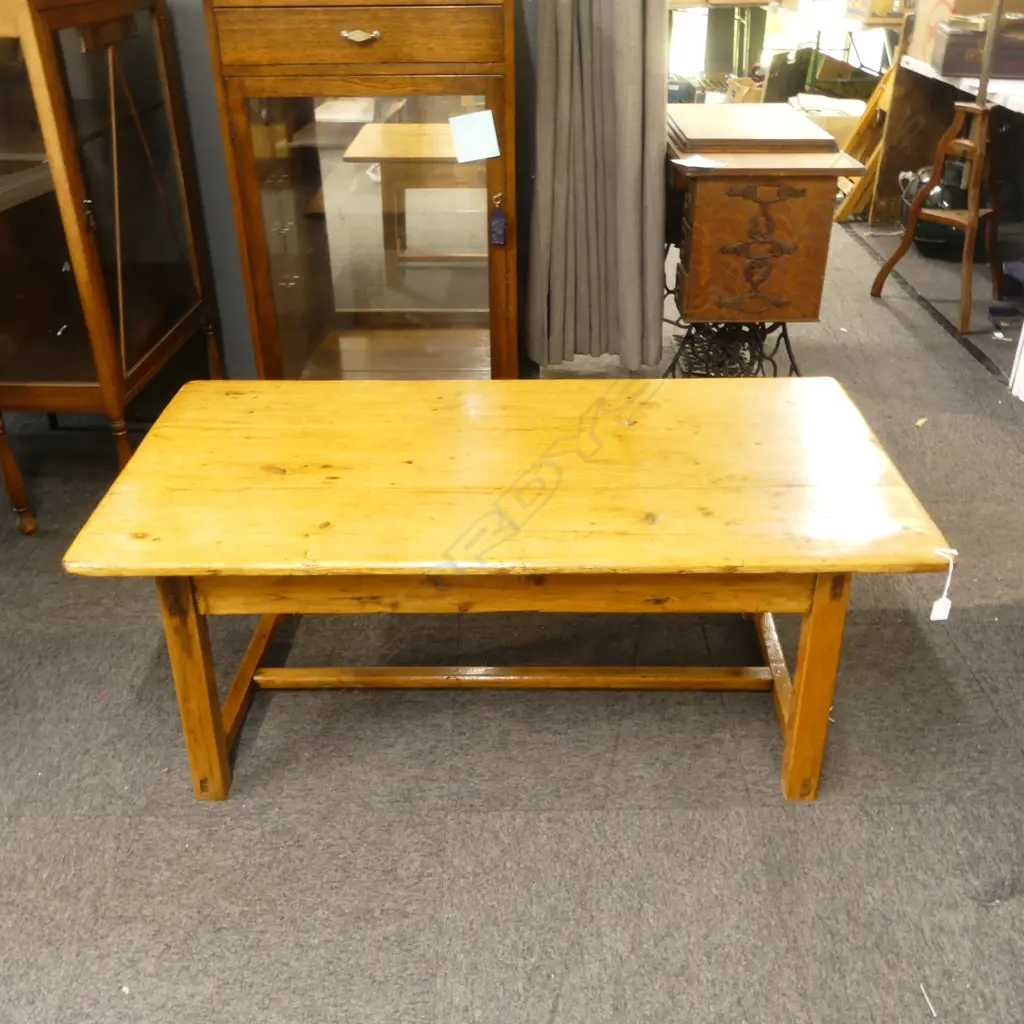 PINE COFFEE TABLE w. DRAWER 1240x640x500mm Image 1++