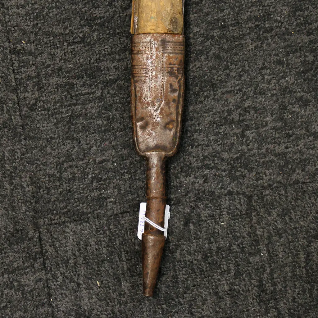 NORTH AFRICAN WOODEN SHEATHED SWORD  L870MM Image 1++