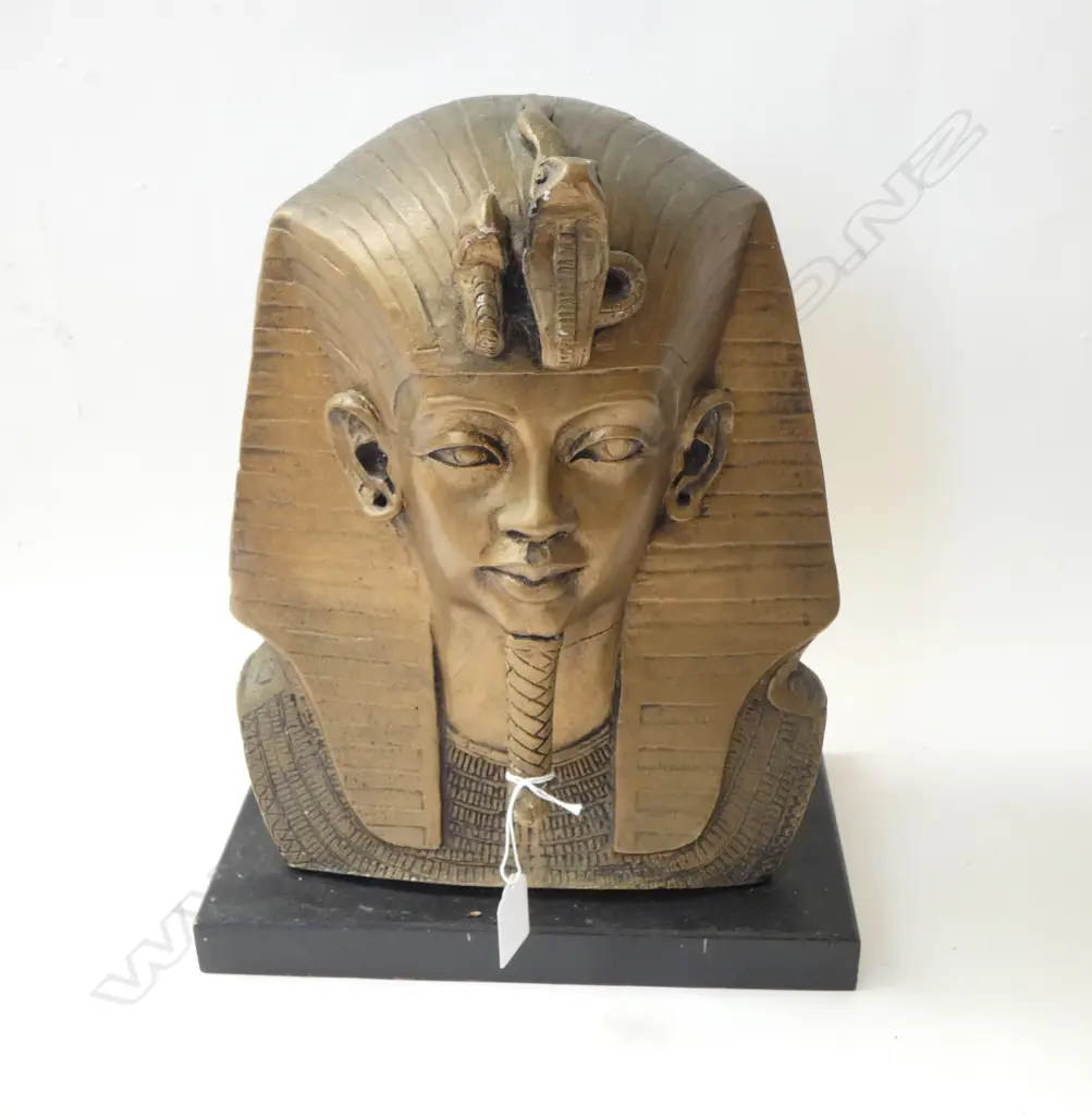 EGYPTIAN PHARAOH BUST H.350mm gold painted ceramic  Image 1++