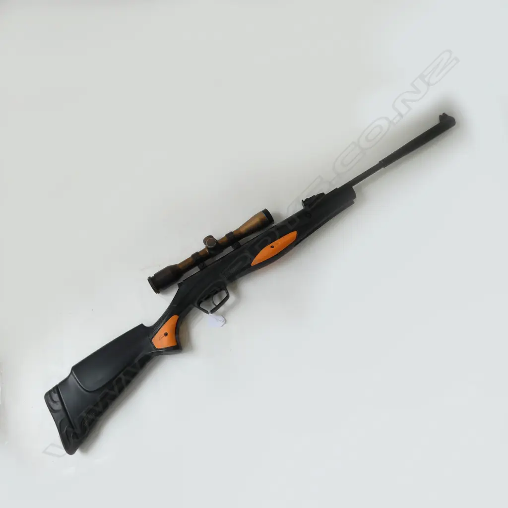 STOEGER RX20 AIR RIFLE & SCOPE L.1080mm Image 1++