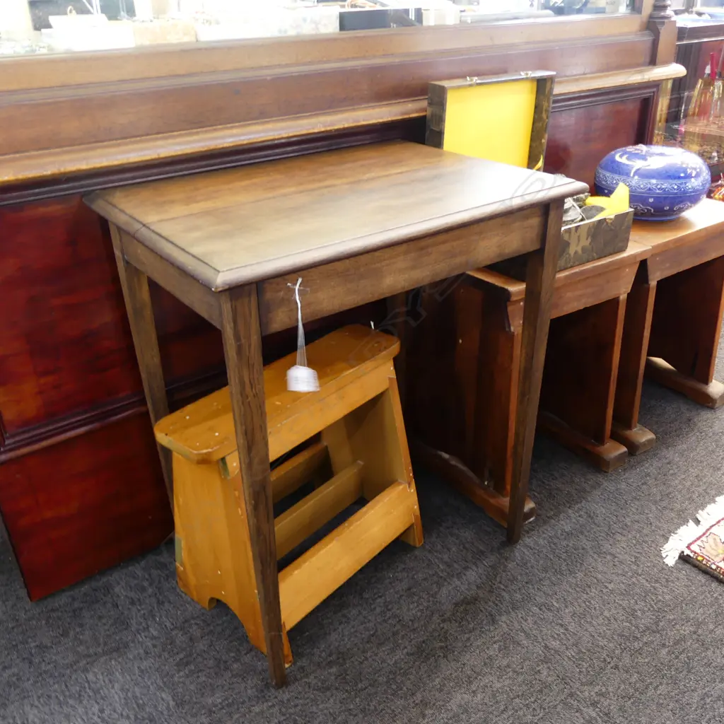 SM OAK SPLIT TOP SIDE TABLE, 610 x 450 x 700mm Image 1++