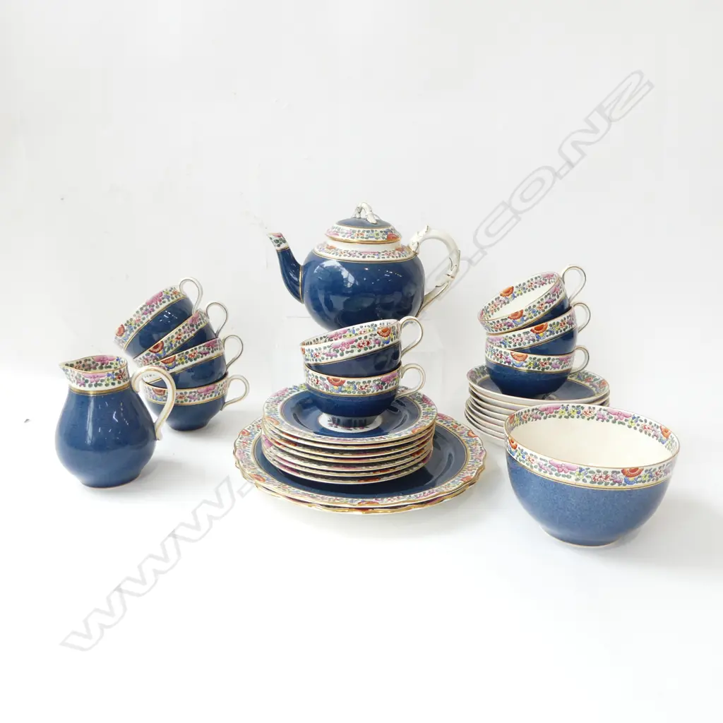 29 PCE ROYAL WORCESTER 'PARROT' TEA SET, FAULTS Image 1++