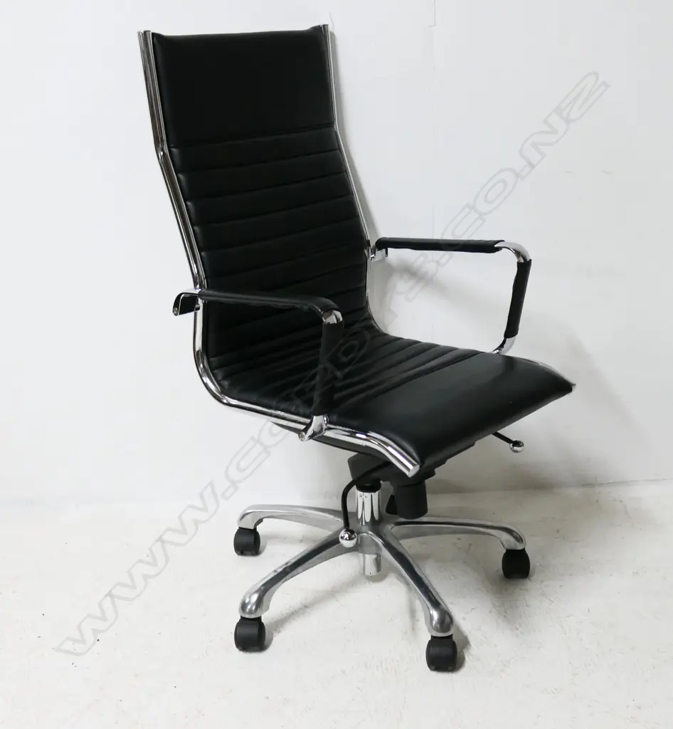 MODERN EAMES STYLE OFFICE CHAIR Image 1++