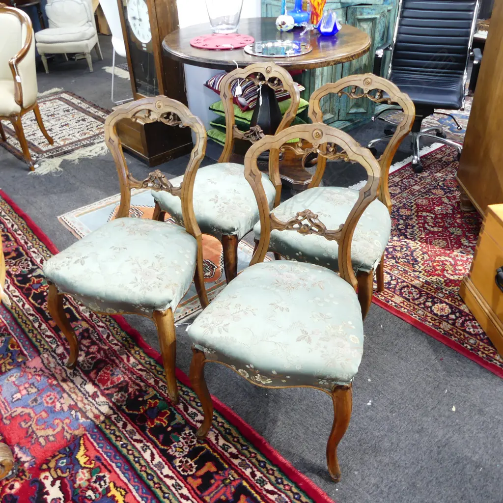 4 EUROPEAN BALLOON BACK CHAIRS  Image 1++