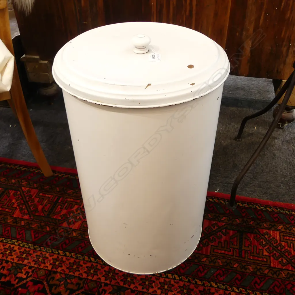 LG PAINTED BRASS STORAGE TIN H.600mm Image 1++