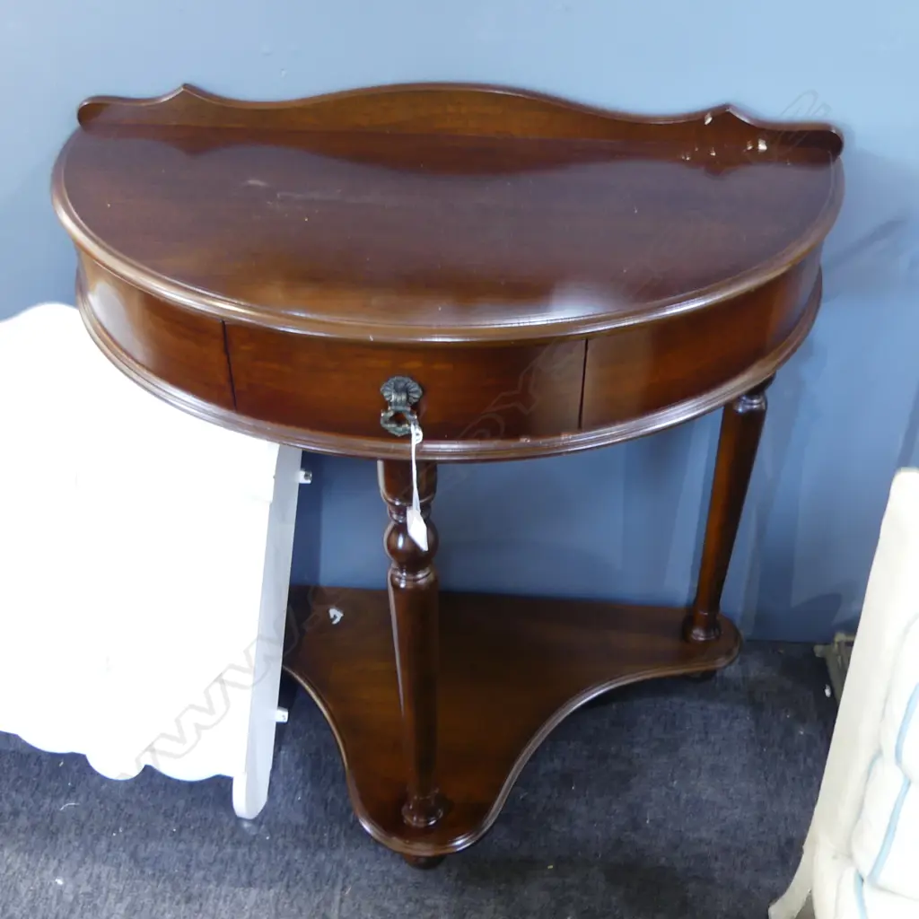 MAHOGANY HALL TABLE 775x410x760mm Image 1++