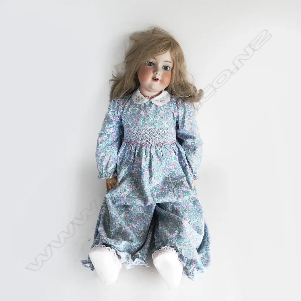ANTIQUE ARMAND MARSEILLE SLEEPY EYE DOLL L.700mm Image 1++