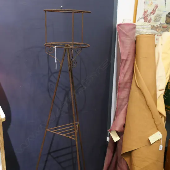 VINTAGE IRON STAND H.1445mm