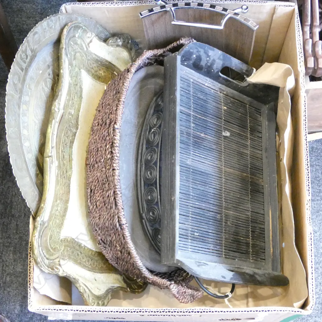 6 ASST TRAYS Image 1++
