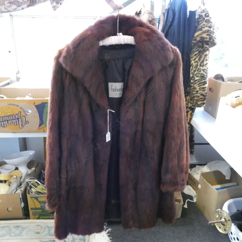 FUR COAT L.850mm Image 1++