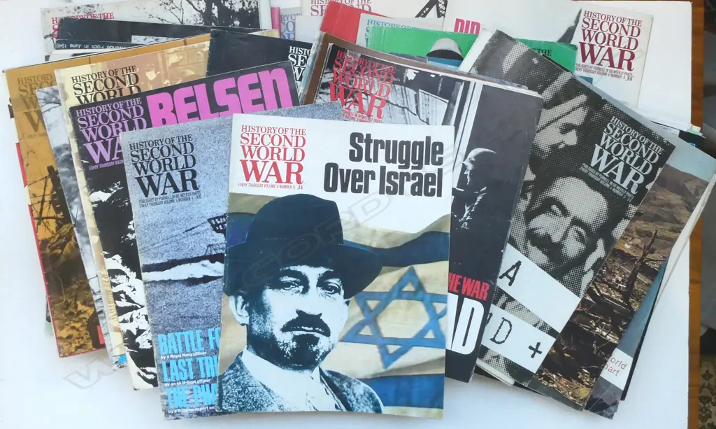 BOX LOT: HISTORY OF THE SECOND WORLD WAR MAGAZINES Image 1++