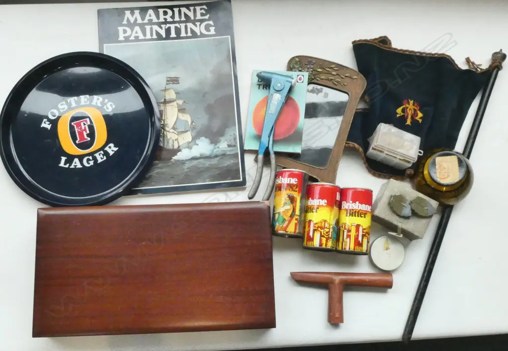 ANTIQUE GUIDON FLAG WITH POLE, BEER TRAYS & CANS, MARINE PAINTING BOOK, BOX ETC  Image 1++