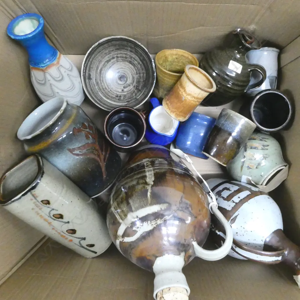 ASST POTTERY Incl. NZ STUDIO, HAMMNER, etc Image 1++