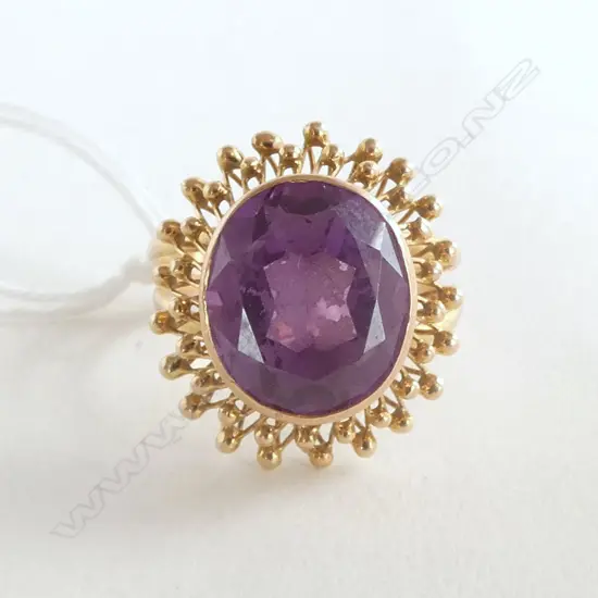 14ct Y/GOLD & CREATED PURPLE SAPPHIRE? DRESS RING 5.0gms SIZE Q