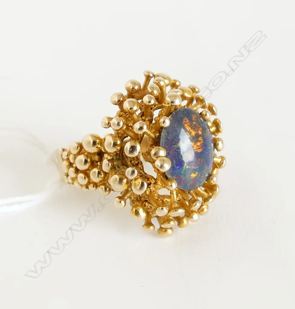 PETER MINTURN (NZ) DESIGNER C.1970'S RETRO 9ct YELLOW GOLD & OPAL TRIPLET RING 11.46gms Image 1++