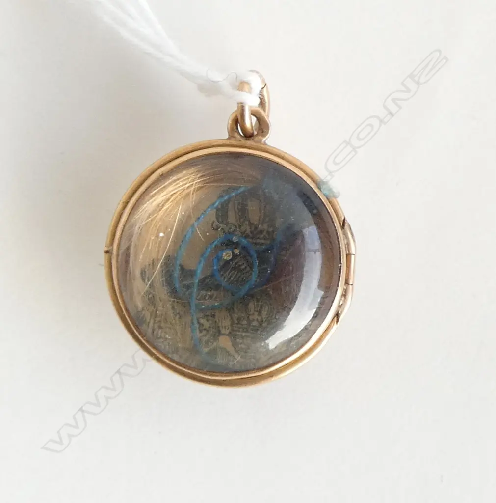 ROCK CRYSTAL LOCKET PENDANT 20mm dia Image 1++