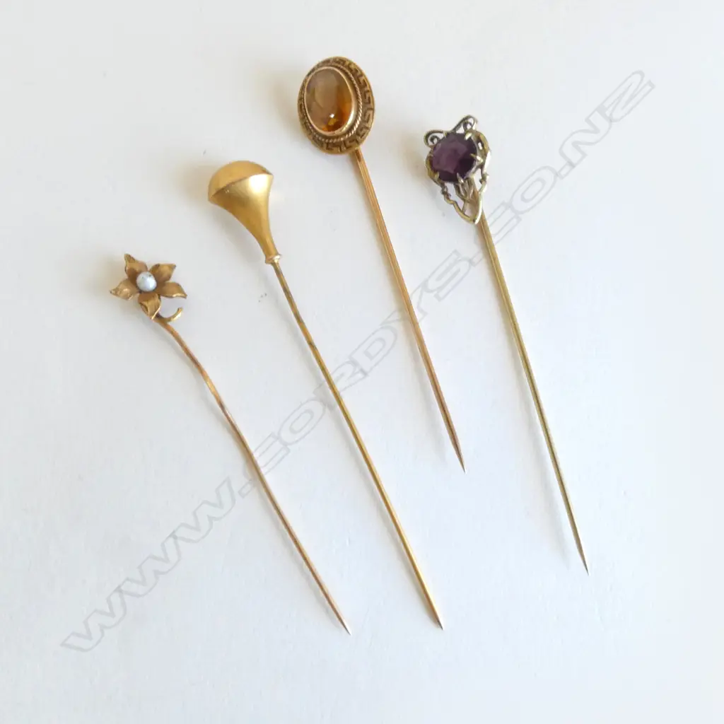 4 HAT/ TIE PINS, 2 STAMPED 14K 5.5gms Image 1++