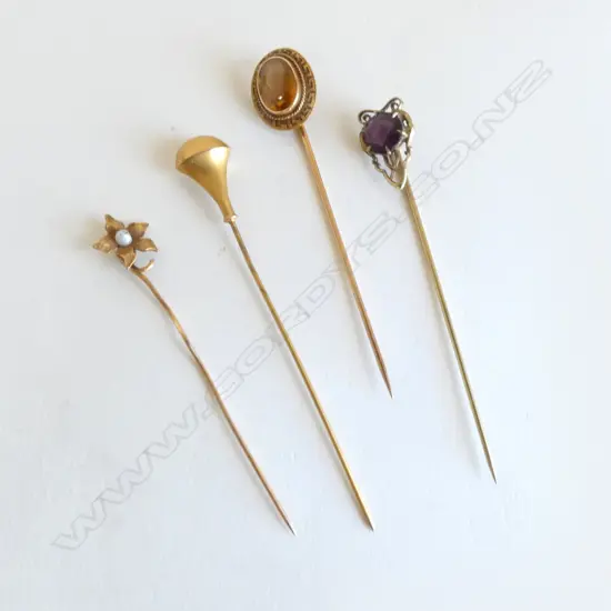 4 HAT/ TIE PINS, 2 STAMPED 14K 5.5gms