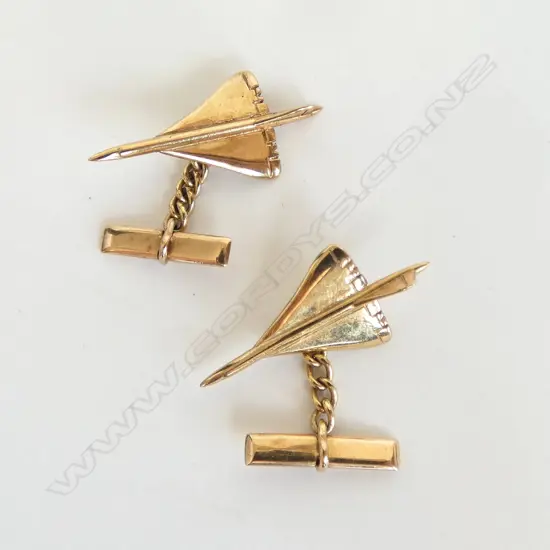 9CT GOLD PLANE CUFFLINKS IN THE FORM OF CONCORD 5.14gms