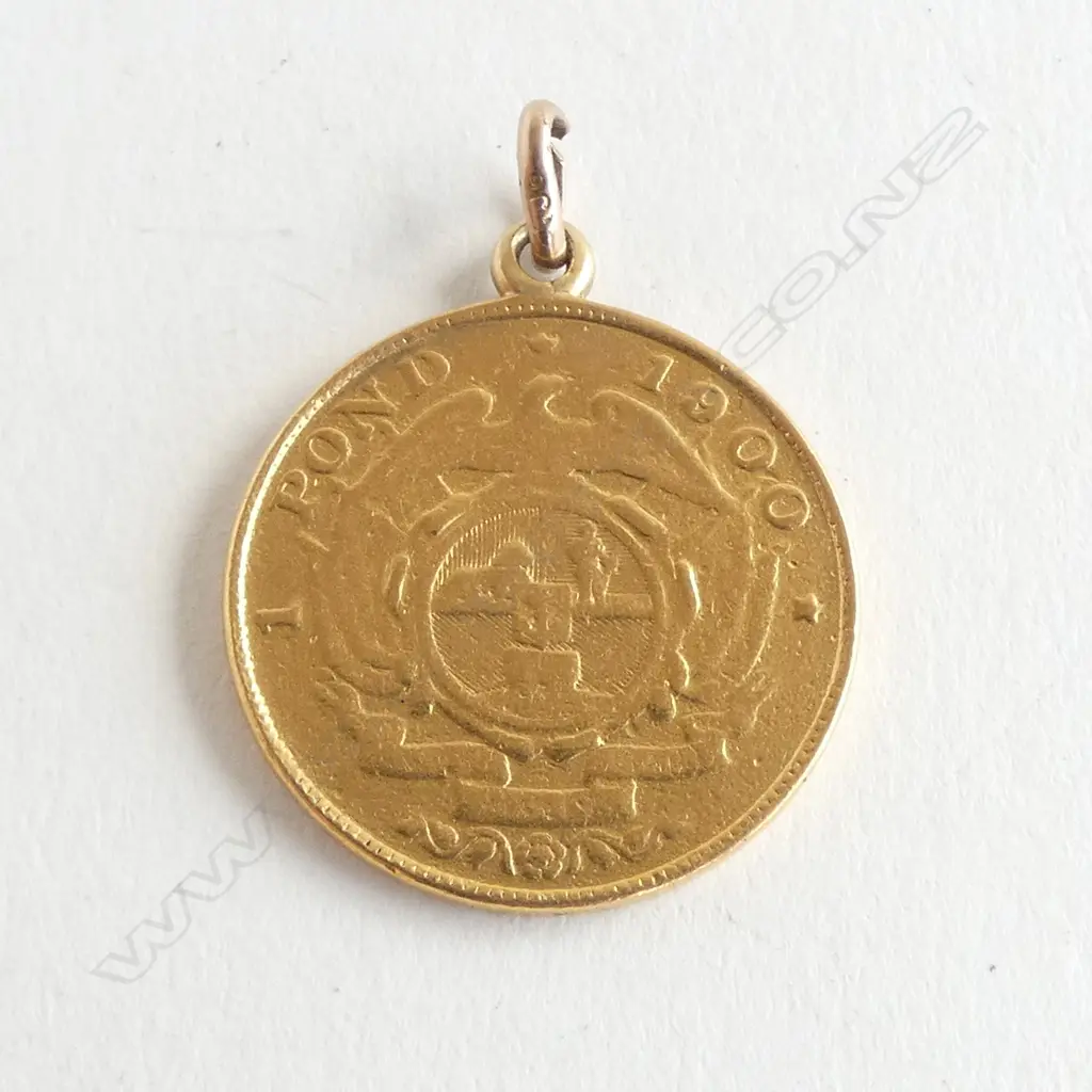 1 POND 1900 GOLD COIN with suspension ring. 8.1gms 0.9160 fineness (22ct) Image 1++