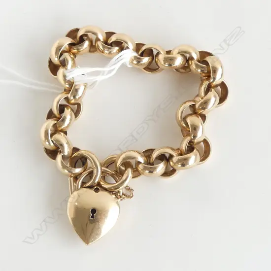 9ct YELLOW GOLD CHUNKY BELCHEER LINK BRACELET 33.33gms generous size links with puff heart padlock clasp
