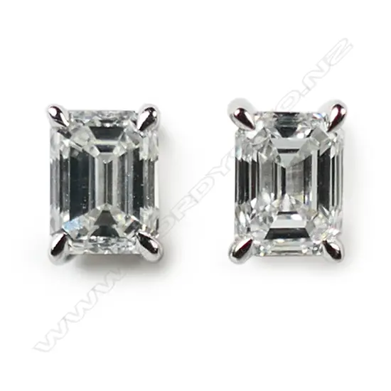 PR 18ct WHITE GOLD SOLITAIRE DIAMOND EARRINGS emerald cut diamonds TDW. 0.61cts.  