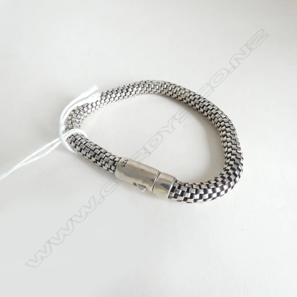 SILVER 'ARTEMIS' BOX LINK CHAIN BRACELET, 200mm, 18.52gm Image 1++