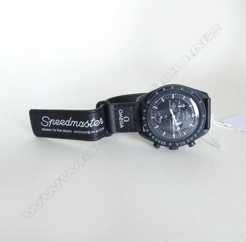 OMEGA X SWATCH 'MOONSWATCH' WRISTWATCH IN BOX, RUNNING Image 1++