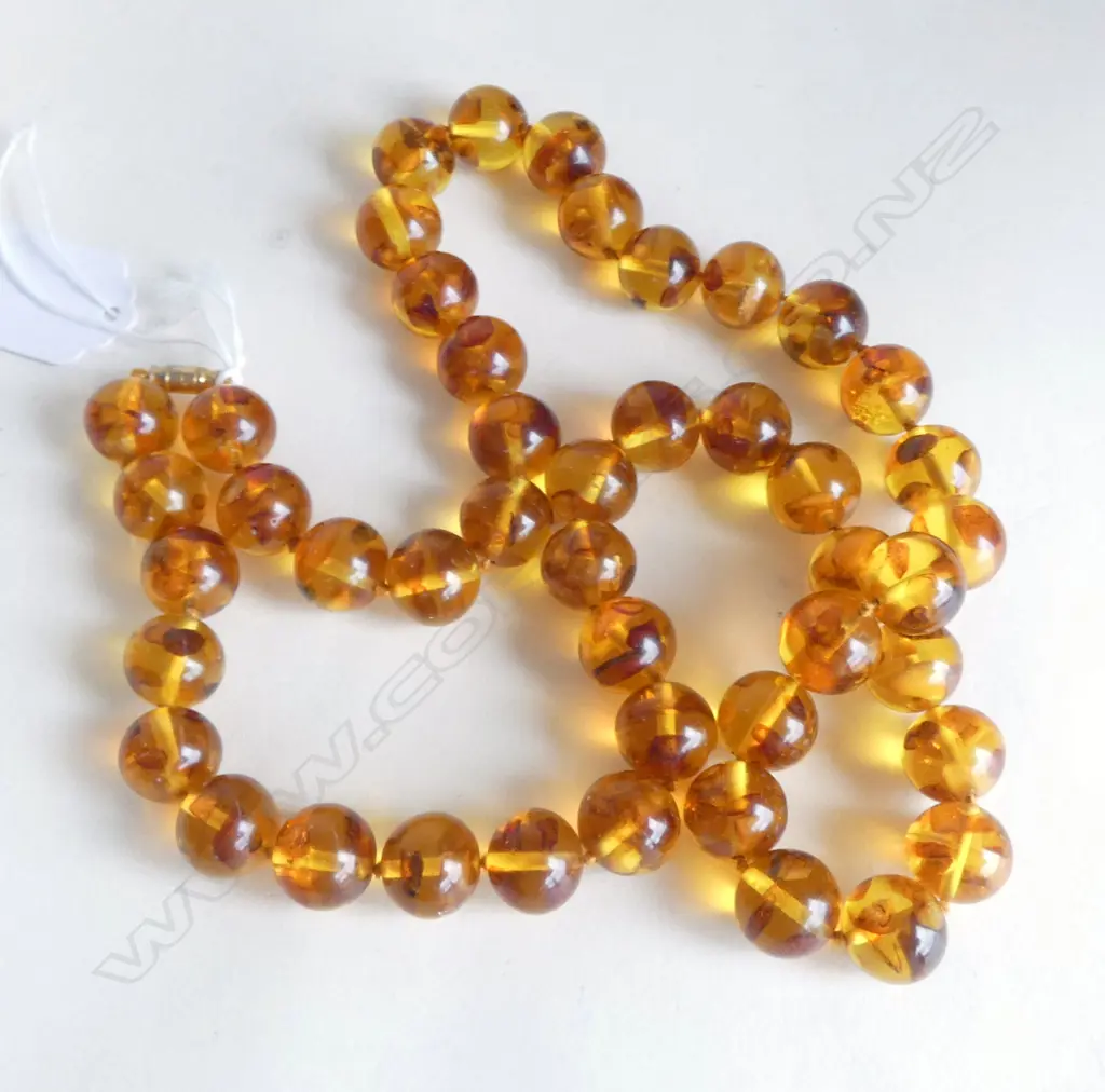 PRESSED AMBER BEAD NECKLACE, L.720mm Image 1++