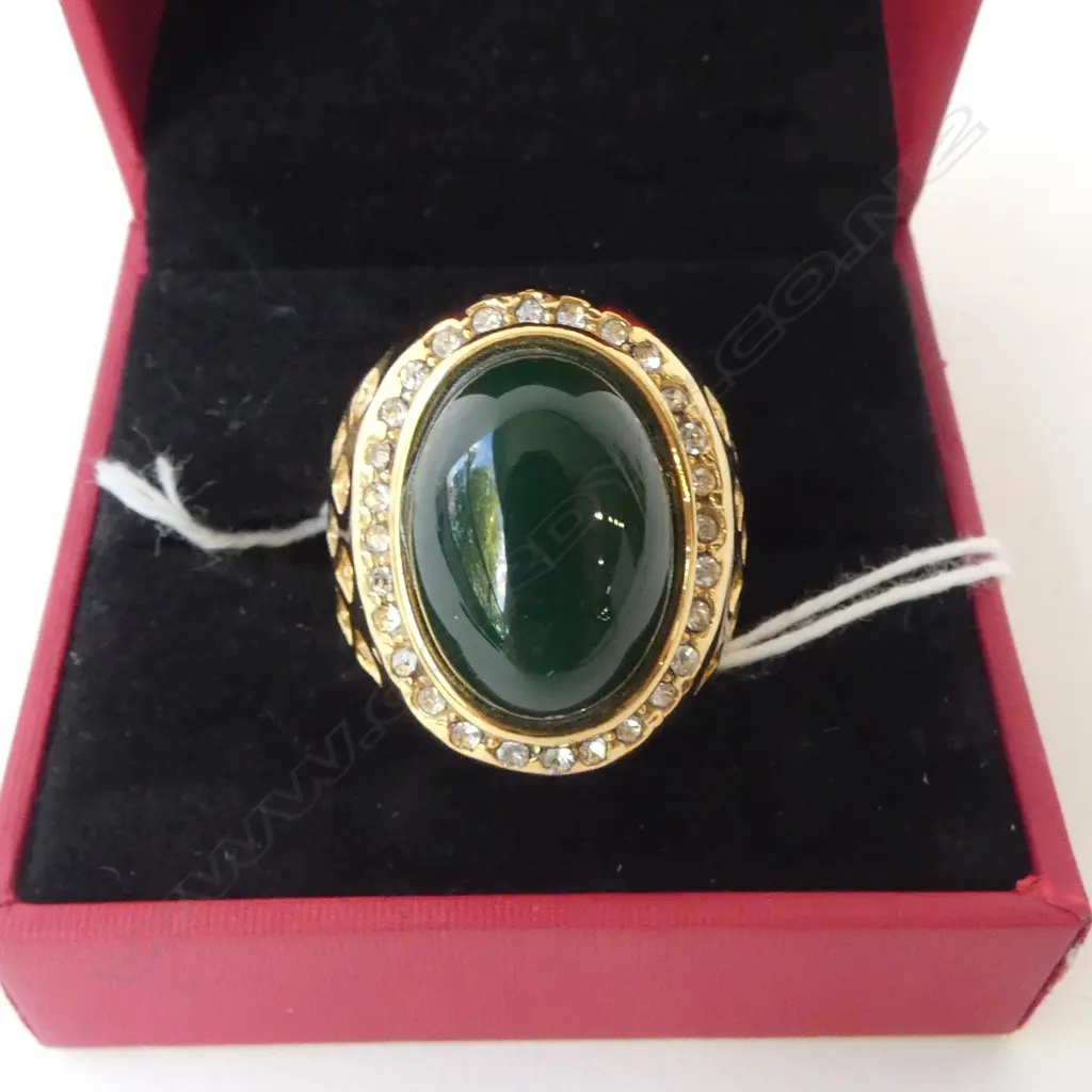 LG GOLD PLATED SIGNET RING, SIZE R Image 1++