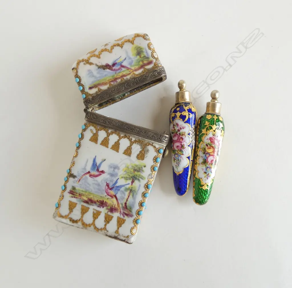 2 FRENCH PERFUME BOTTLES IN ENAMELLED CASE H.60mm Image 1++