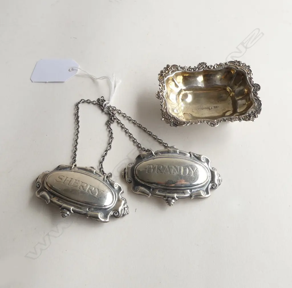 SILVER SALT & 2 SILVER BOTTLE TICKETS 37gms Image 1++