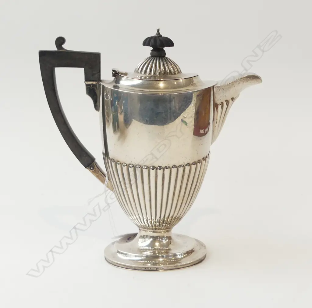 AMERICAN BIRKS 'STERLING' SILVER HOTWATER POT 285gms Image 1++
