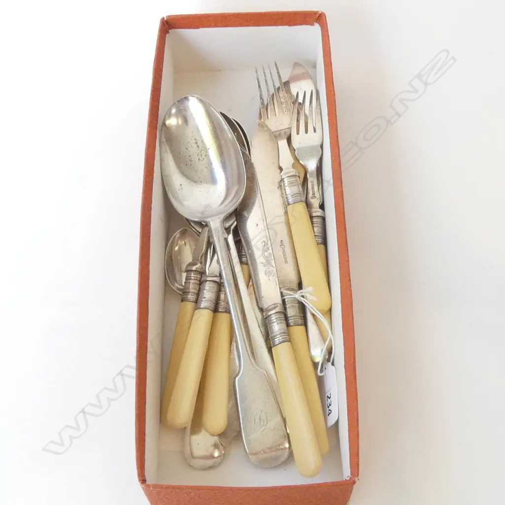 ASST EP CUTLERY  Image 1++