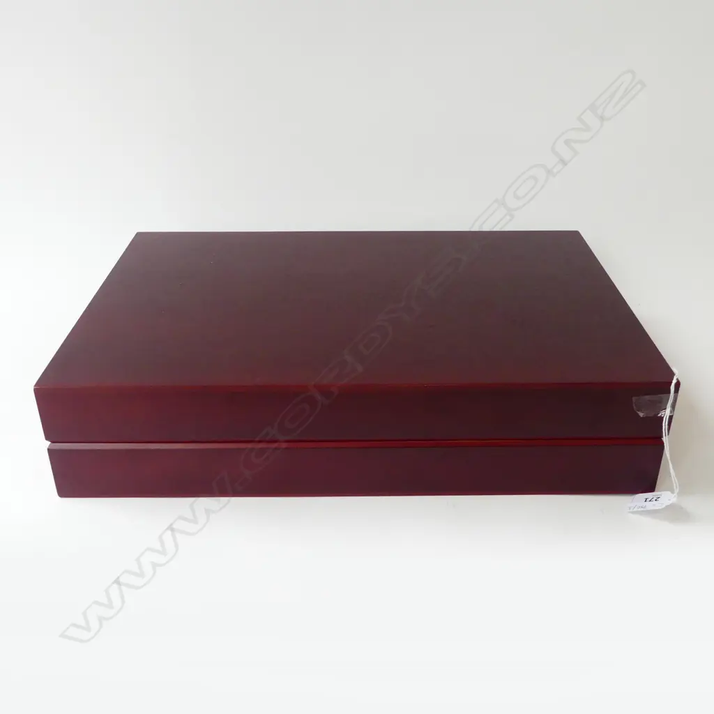 GROSVENOR 'GAYE' EP CUTLERY CANTEEN Image 1++