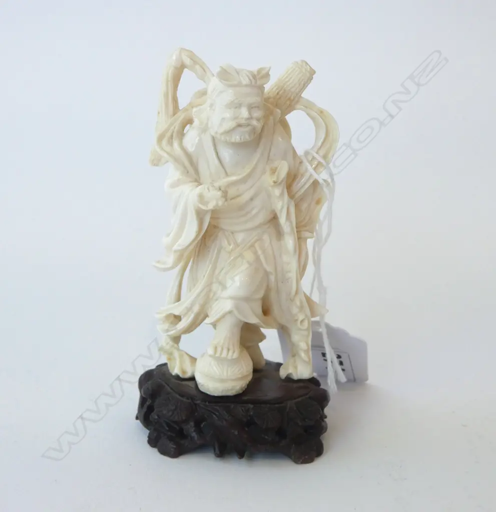 CARVED IVORY LIU HAI / GAMMA SENNIN H.90mm Image 1++